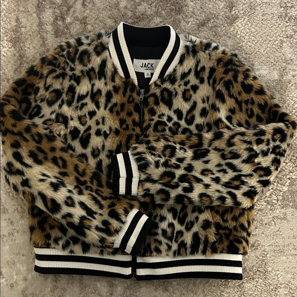 BB Dakota Leopard Ribbed Jacket